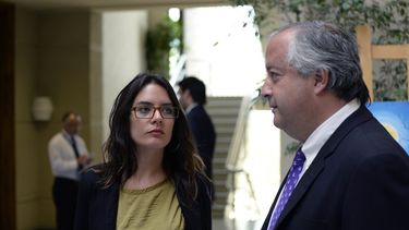 Camila Vallejo anuncia repostulación al Congreso y dice que el Frente Amplio no da muchas garantías