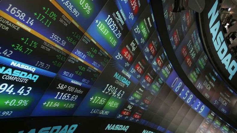 wall street nasdaq.jpg