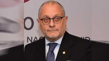 Chile envía oficio a Argentina por “irrespetuosa” frase de superioridad de embajador de Milei