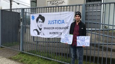 Madre de Brandon Hernández busca ayuda para su hijo: Esos perdigones le están contaminando la sangre