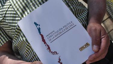 Insólito: Propuesta constitucional tiene nuevo error y si gana el “A Favor” habrá que corregir