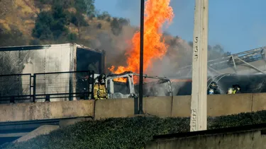 Explosión en Renca: Al menos tres personas siguen sin ser ubicadas a 24 horas de la tragedia