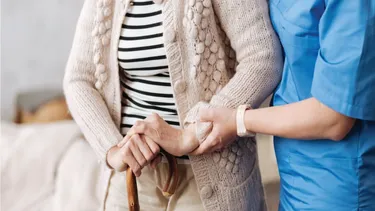 Alzheimer en Chile: Cómo detectarlo a tiempo, qué factores lo aceleran y qué otras enfermedades afectan la memoria