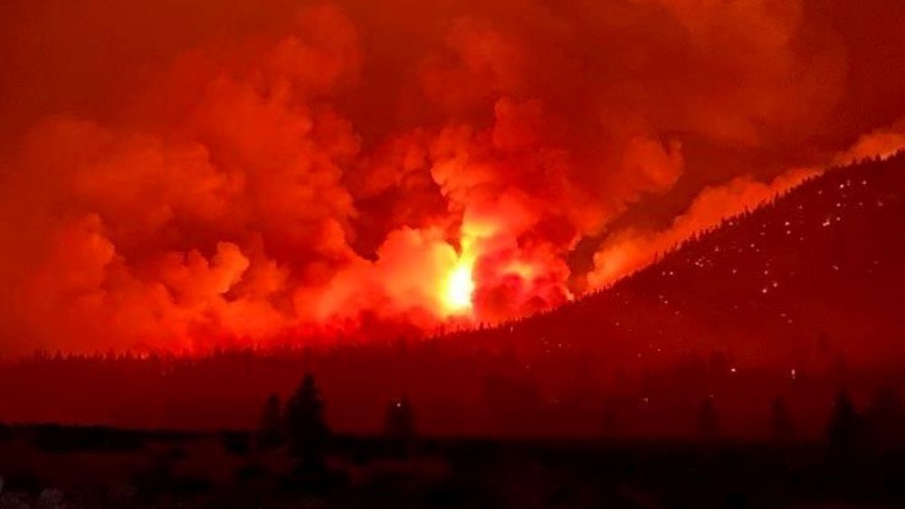 El incendio Dixie es ya el tercero más grande en la historia de California