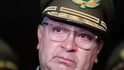 General Yáñez se quiebra tras baleo a carabinero: “Basta de que nos sigan matando”