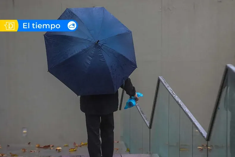 16096 el tiepo lluvia santiago.webp