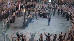 La emergencia de los cuerpos: Ricardo Curaqueo y la comunidad de la danza despiden a Camilo Catrillanca en rito escénico