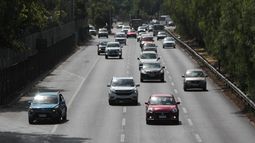 Justicia apoya a ODECU en demanda contra automotoras para compensar a 185 mil compradores