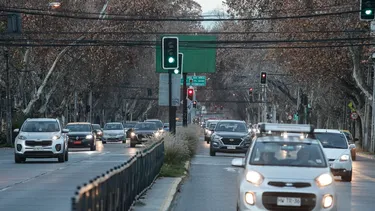 Preemergencia Ambiental en Santiago: Amplían restricción vehicular y seis dígitos no podrán circular este jueves