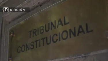 El Desconcierto | 14167 placa del tribunal constitucional.webp