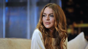 Lindsay Lohan fue golpeada luego de intentar llevarse a su hotel a dos niños refugiados sirios y separarlos de su familia