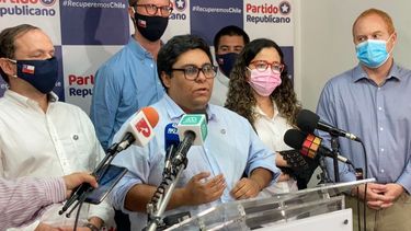 El Desconcierto | FI1v0ZuX0AIfT5t 1.jpg
