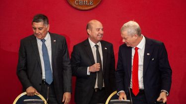 El Desconcierto | Presidente Kast junto a los ministros Quiroz y Alvarado