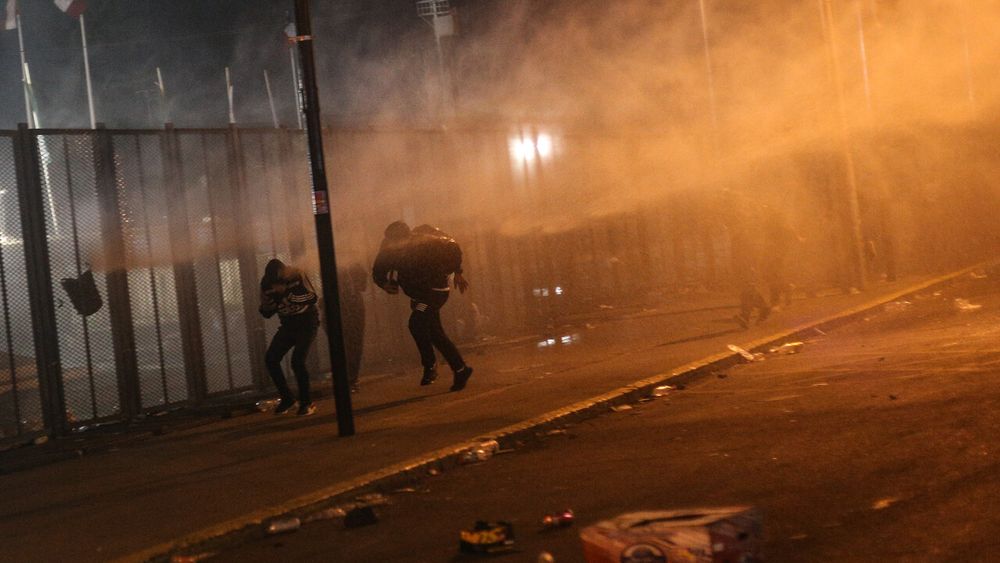 Segundo show de Daddy Yankee en Chile nuevamente tuvo avalancha de gente sin entrada