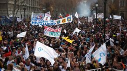 VIDEOS| La masiva concurrencia a la marcha de profesores
