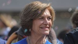 Valoración de Matthei sufre caída de 7 puntos mientras imagen positiva de Bachelet sigue en alza