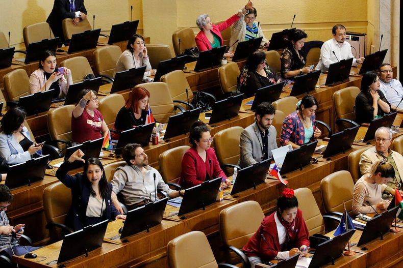 6110 a uno 1425134.jpg