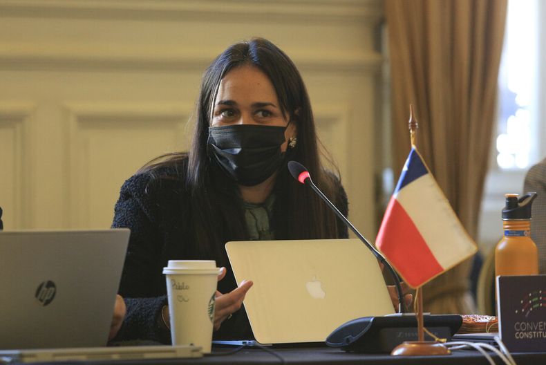 A_UNO_1301439.jpg