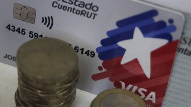 Cambios en la CuentaRUT del BancoEstado. Foto: Agencia Uno