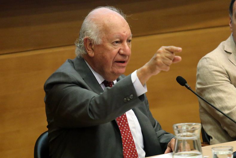 A_UNO_1149151.jpg