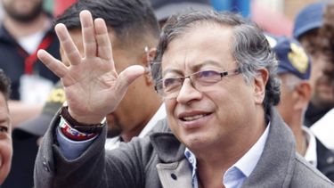 Petro gana balotaje y es el primer presidente de izquierda en la historia de Colombia