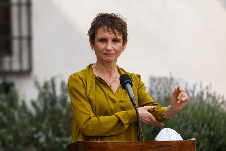 A_UNO_1395339.jpg