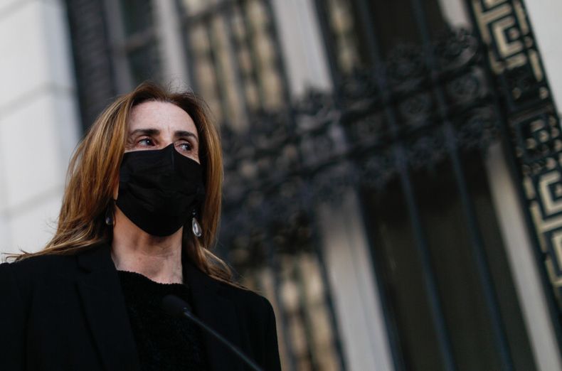 A_UNO_1307335.jpg