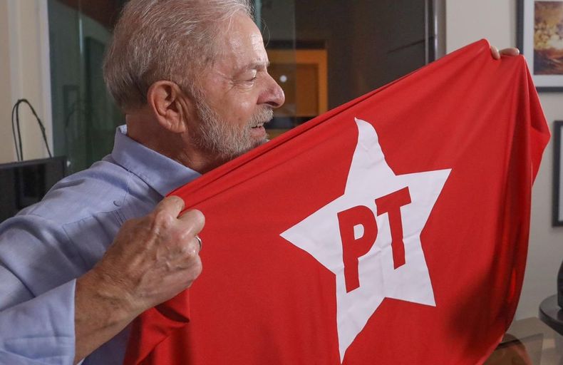 LULA.jpg