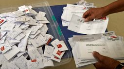 Chile bate récord: El mundo reacciona a doble fracaso por tener una Constitución democrática