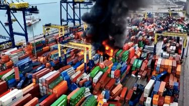 Iskenderun, la ciudad completamente devastada por el terremoto y que ardió por tres días