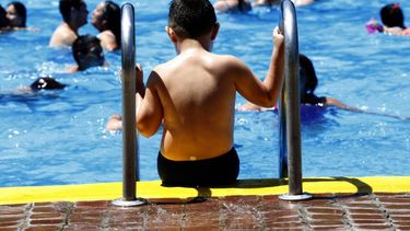 Asfixia por inmersión en verano: El accidente más recurrente en pequeños de 1 a 4 años
