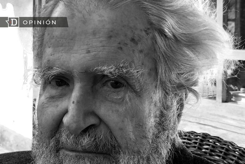 Ronerto Torretti.jpg