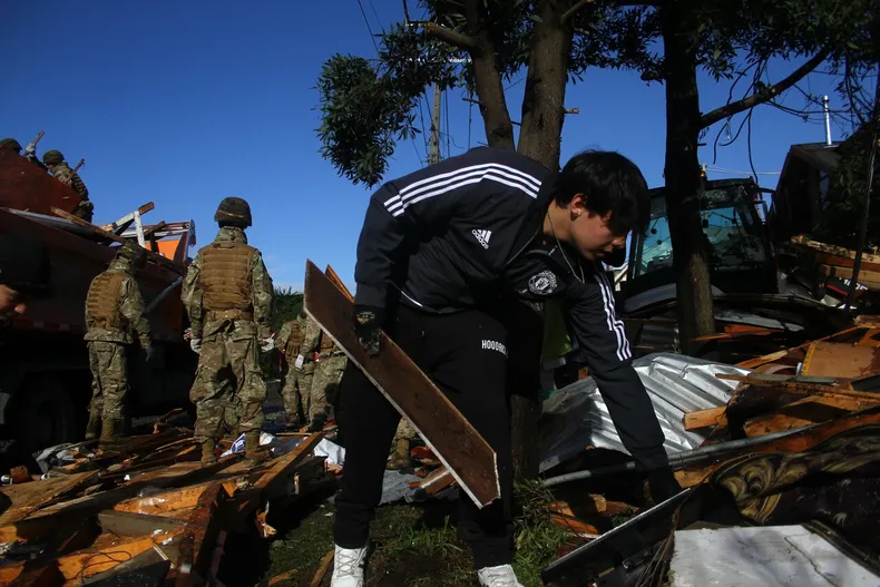 16512 puerto varas tornado.webp