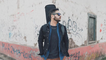 Sonidos pop, R&B y soul: Escucha En tus manos, el primer single de Cristian Median y adelanto de su próximo EP