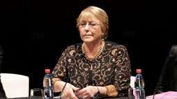 Bachelet confiesa presiones para no revelar informe sobre China y da lapidario análisis sobre DD.HH.