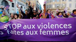 Francia lleva más de 101 femicidios este año y comienza debate sobre violencia de género