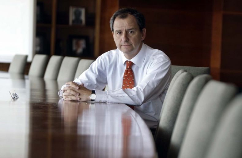 gerardo varela 900x589 1.jpg