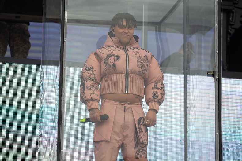 pablo chill e.jpg