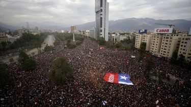 El Desconcierto | marcha neoliberalismo.jpg