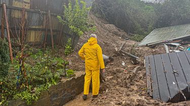 Gobierno entregará este lunes bono de 1,5 mill por daño de vivienda a damnificados por lluvias
