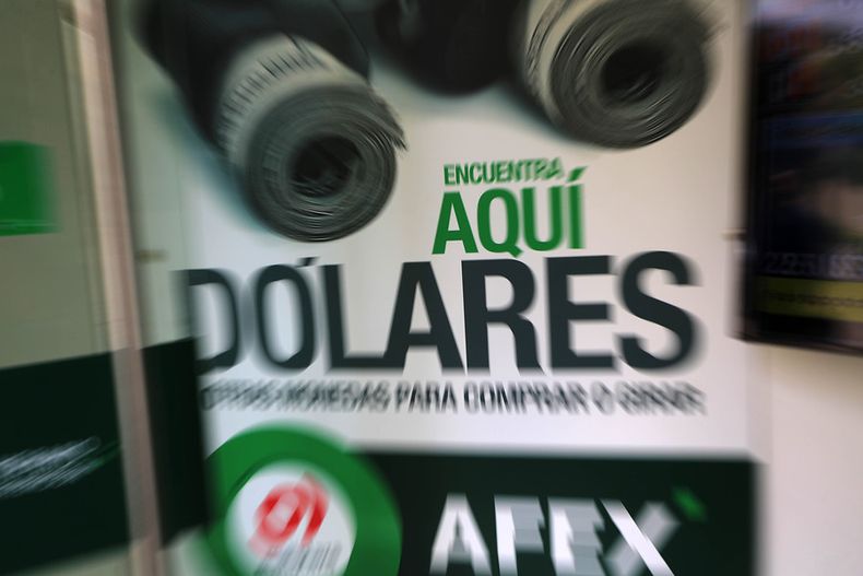 dolar 1.jpg