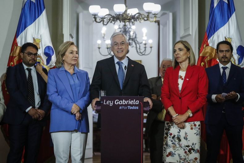 A_UNO_1162204 2 scaled.jpg