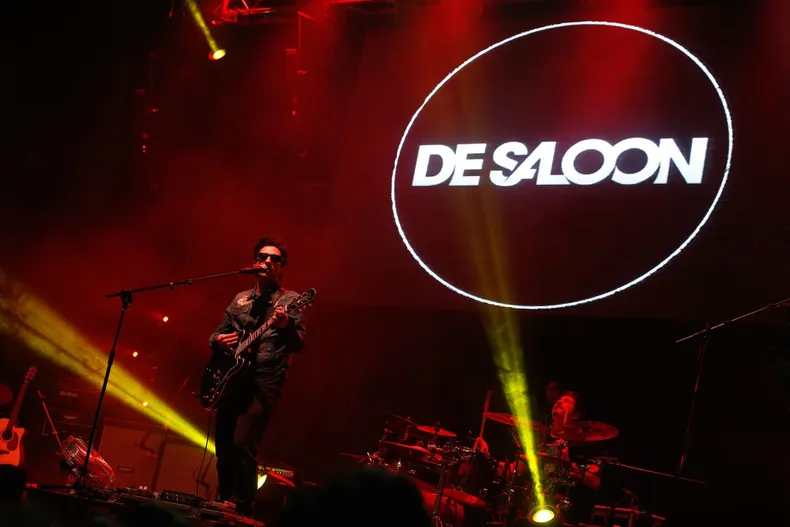 lollapalooza chile organiza un nuevo show gratuito de saloon se presentara este miercoles en providencia.webp