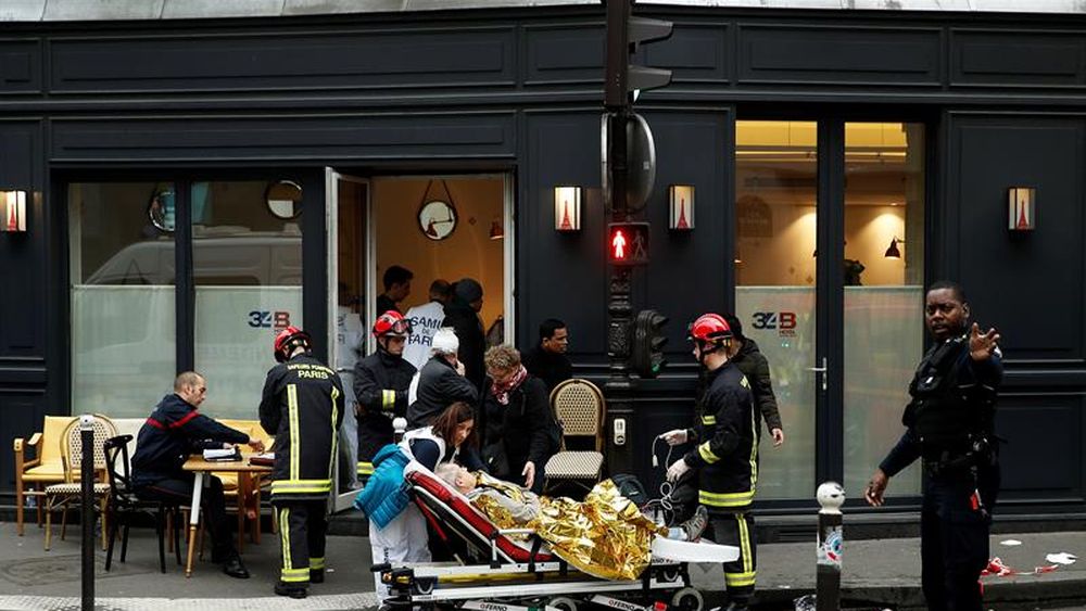 Tres muertos deja una explosión en una panadería en el centro de París