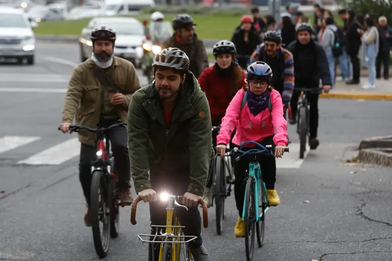 16768 a uno 1581905.webp