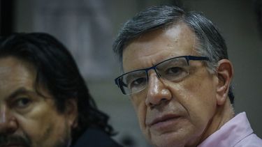 Joaquín Lavín con todo: defiende a Cathy Barriga y critica al gobierno por su “nueva normalidad”