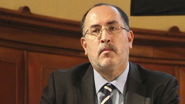 Decano de Derecho de la U. de los Andes llama a evitar generar tentaciones como medida ante el acoso