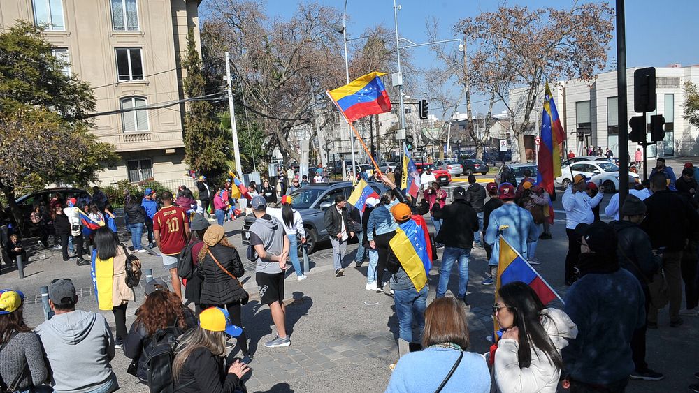 Proyectan nuevo éxodo de venezolanos a partir de enero y Cruz Roja preparada puntos de servicio humanitario
