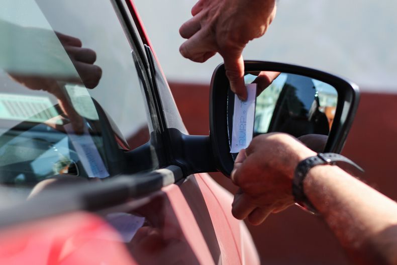 grabado de patentes.jpg