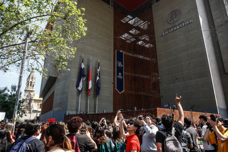 Universidad San Sebastián - Agencia Uno